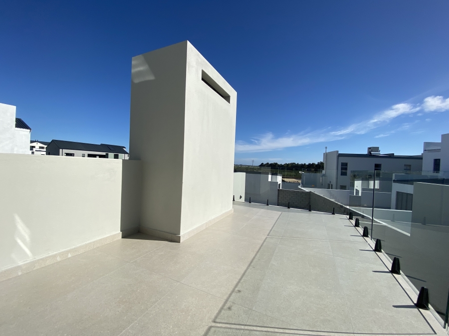 4 Bedroom Property for Sale in Sandown Western Cape